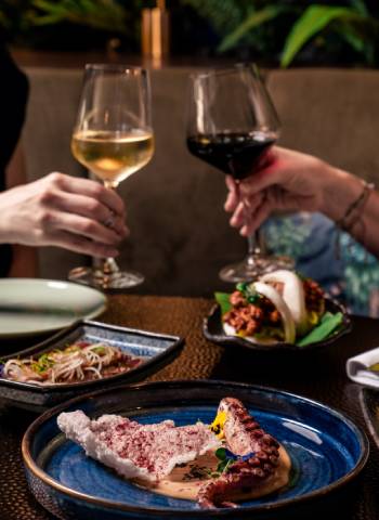 How Restaurants Handle Peak Hours Efficiently